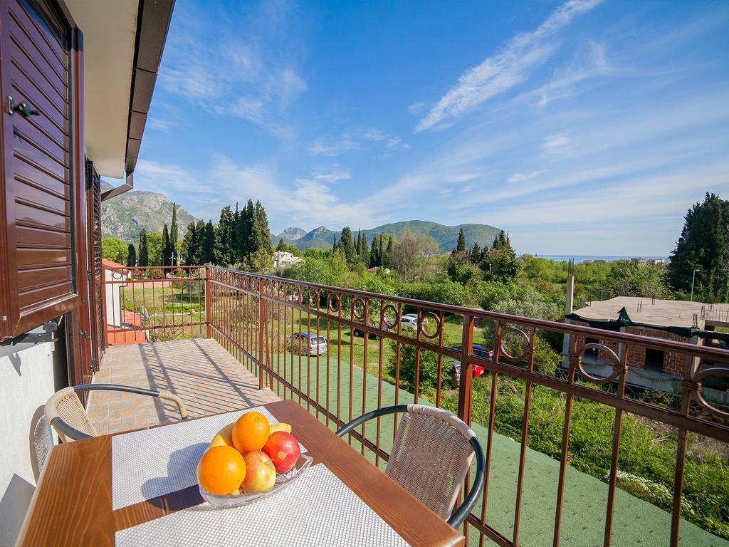 Apartments Viktorija Petrovac Chambre photo